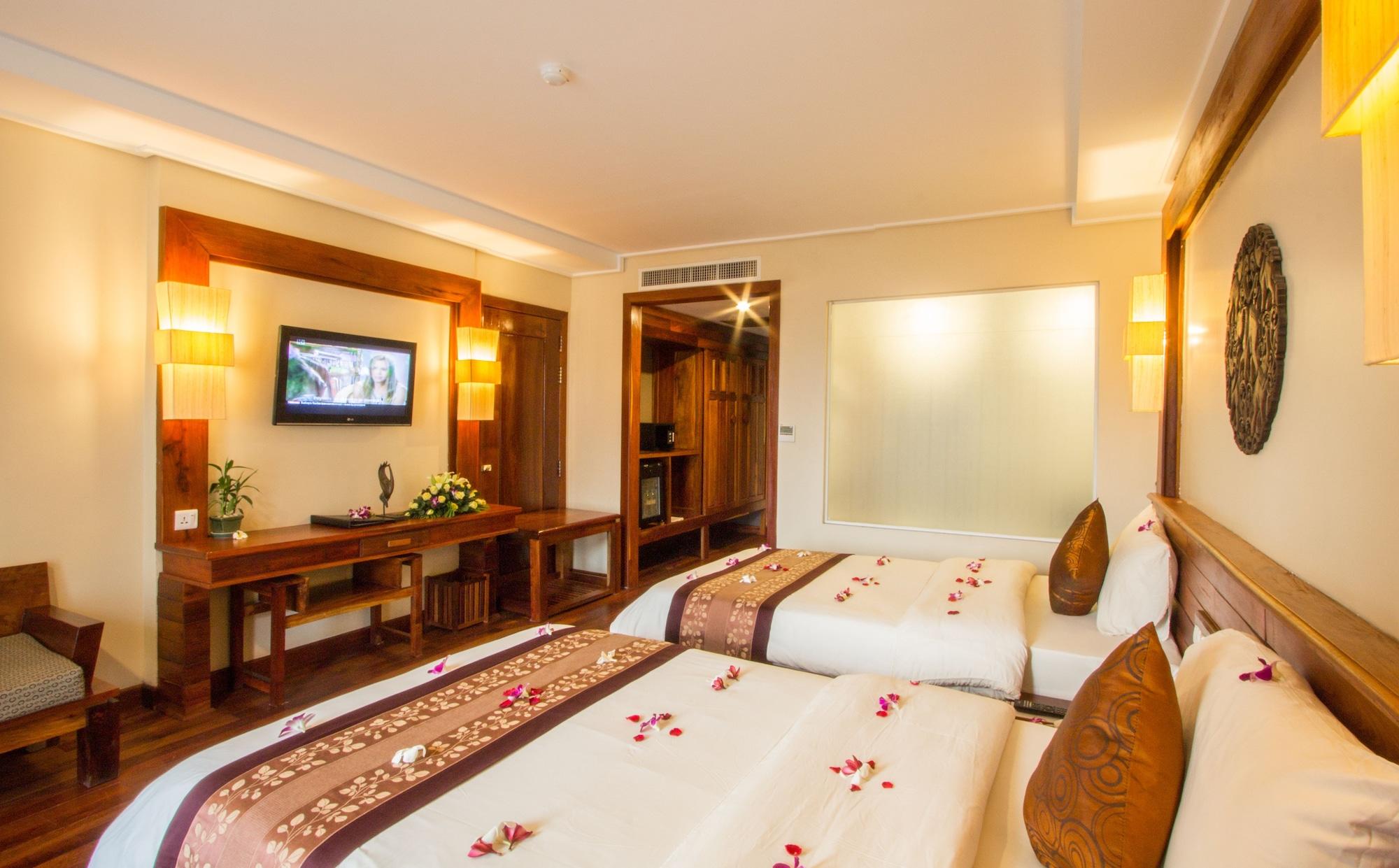 Royal Empire Premium Hotel Siem Reap Exteriör bild