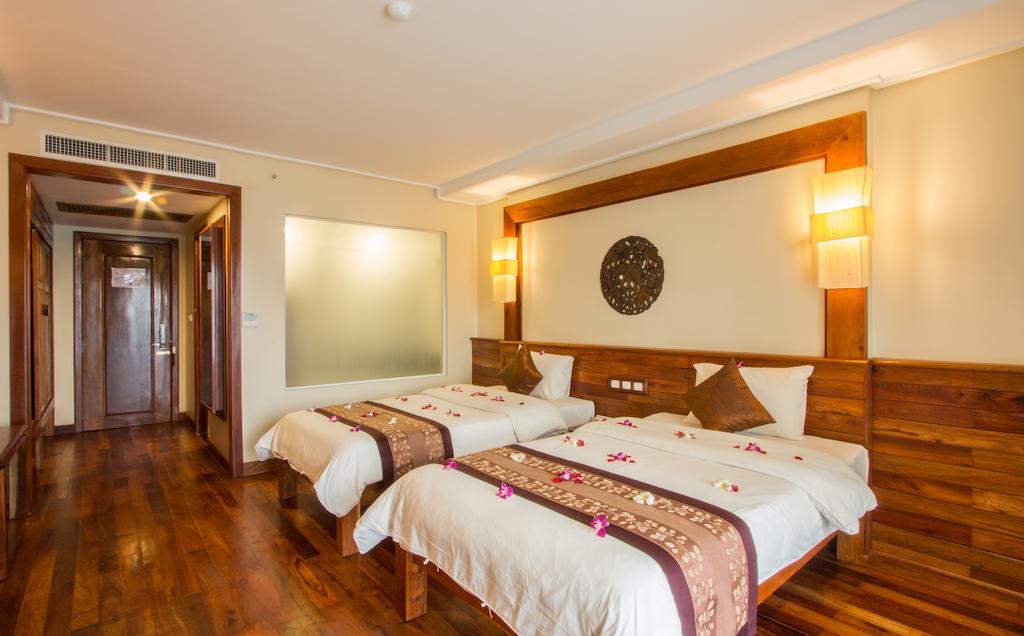 Royal Empire Premium Hotel Siem Reap Rum bild