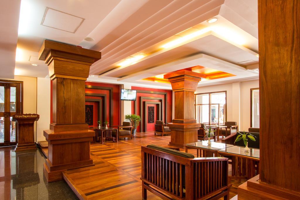 Royal Empire Premium Hotel Siem Reap Exteriör bild