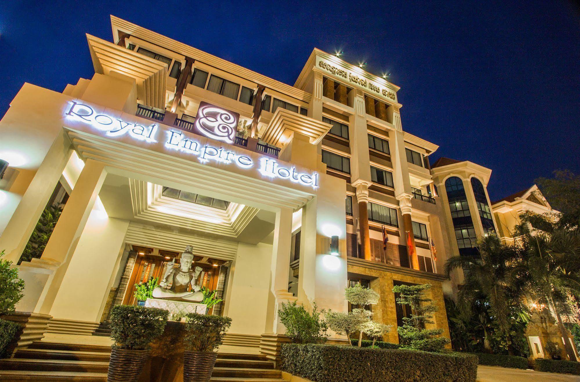 Royal Empire Premium Hotel Siem Reap Exteriör bild